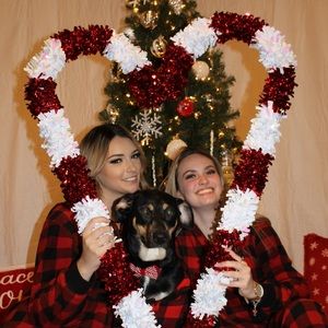 Meet your Posher, Caitlin